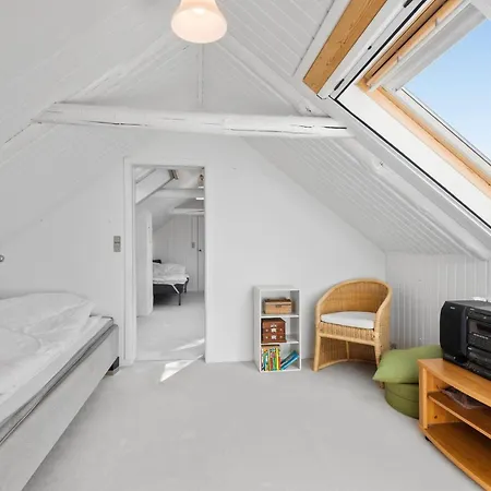 بيت للعطل 4 Bedroom Gorgeous In *